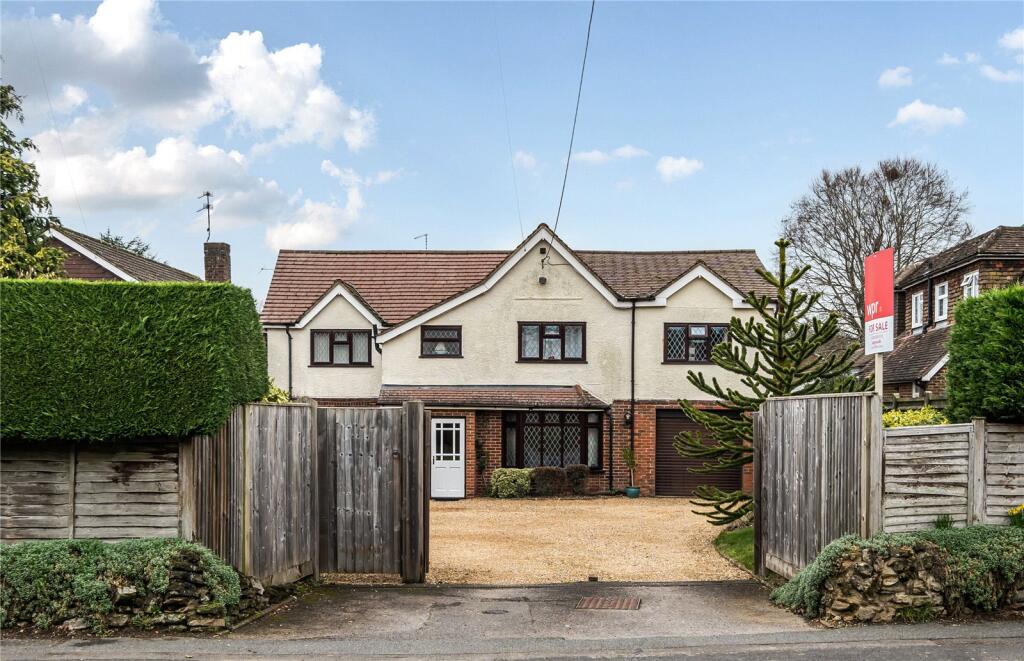 Main image of property: Haslemere Road, Liphook, Hampshire, GU30