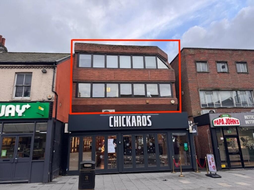 Main image of property: 104 High Street, Brentwood, CM14 4AP