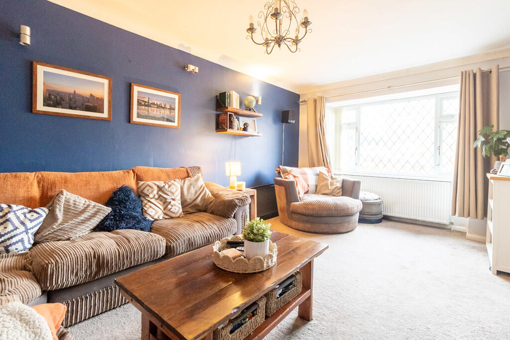 Additional image 4 of Buckingham Crescent, Bradford, BD14 6EJ