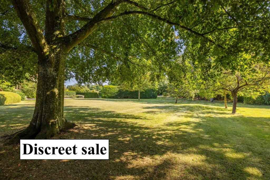 In reach of Glastonbury & Wells