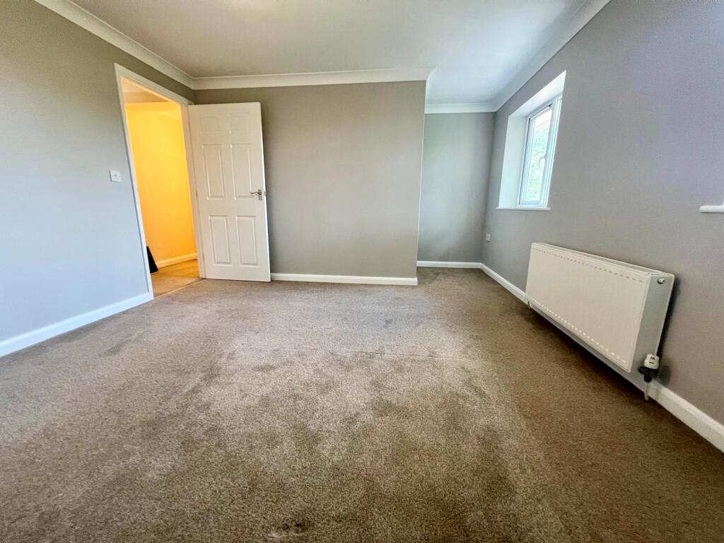 House in Southampton - View 5