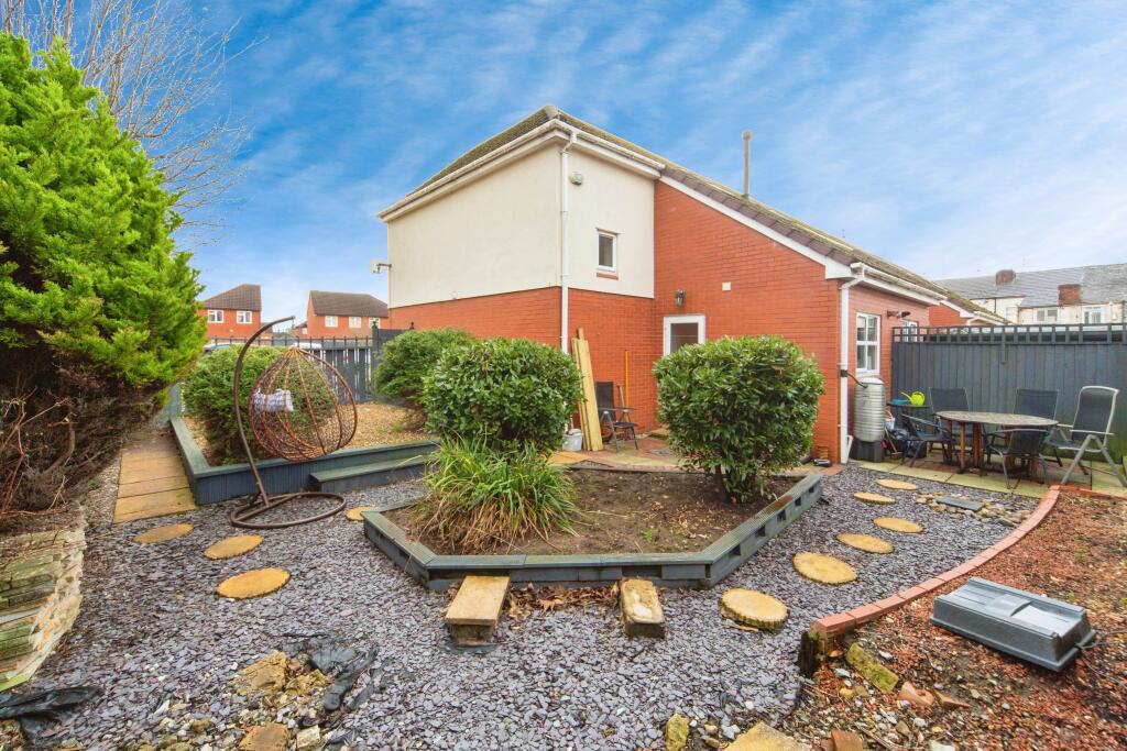 St Michaels Park, Wirral, CH62 photo 2