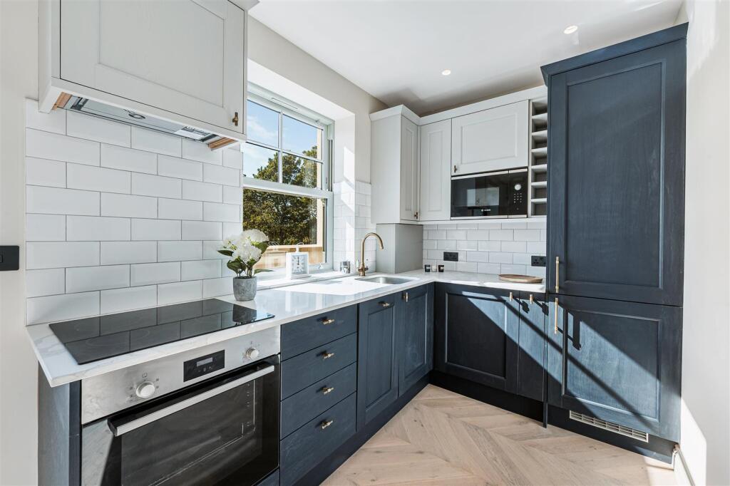 Apartment in London - More