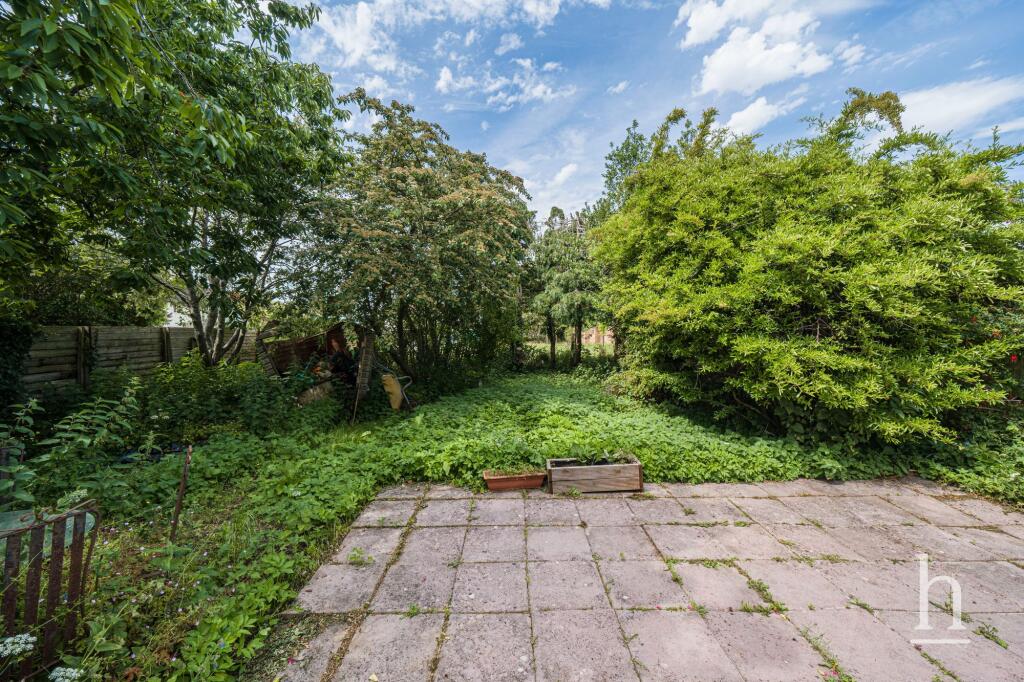 Bridgenorth Road, Wirral, CH61 photo 4