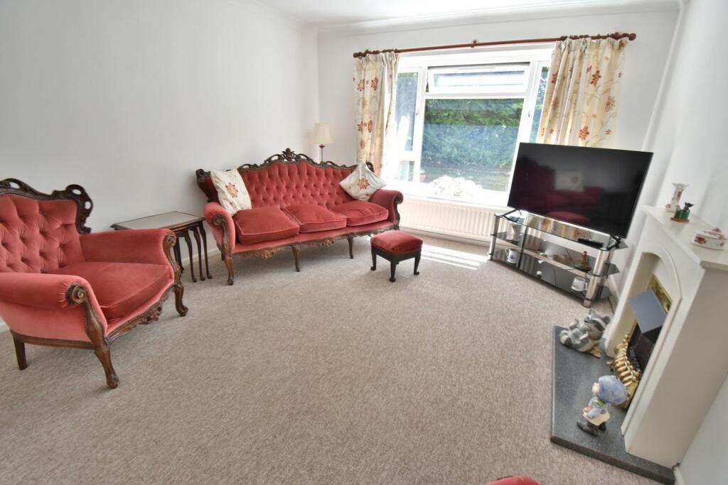 Apartment in Bournemouth - More