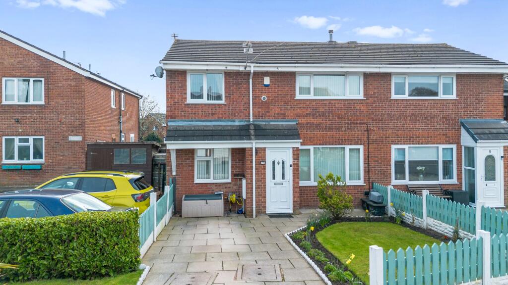 Main image of property: Aviemore Close, Ashton-In-Makerfield, WN4