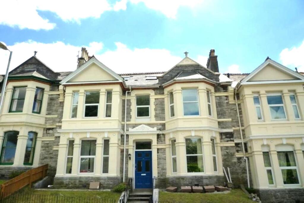 Main image of property: Lipson Road, Plymouth, Devon, PL4