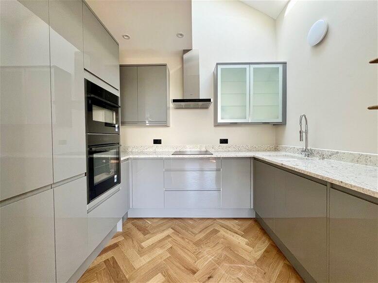 Apartment in London, Primrose Hill, Belsize Park - View 5