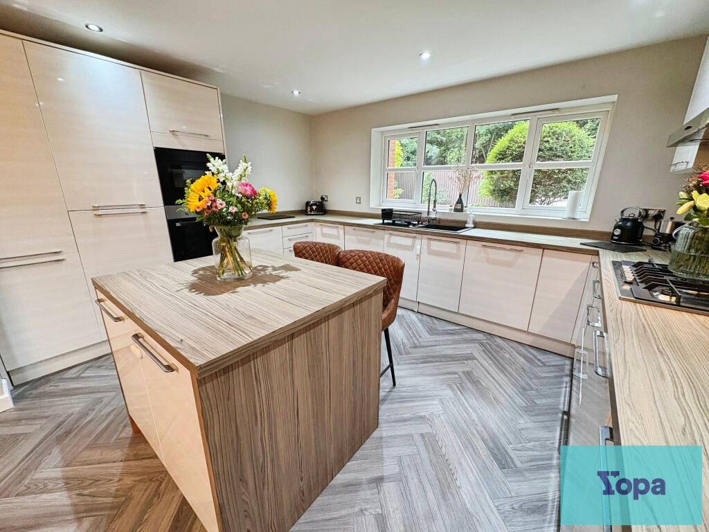 House in Stafford, Fulford - View 2