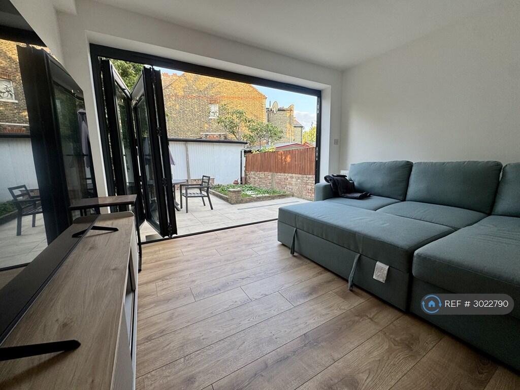 Main image of property: Lakefield Road, London, N22