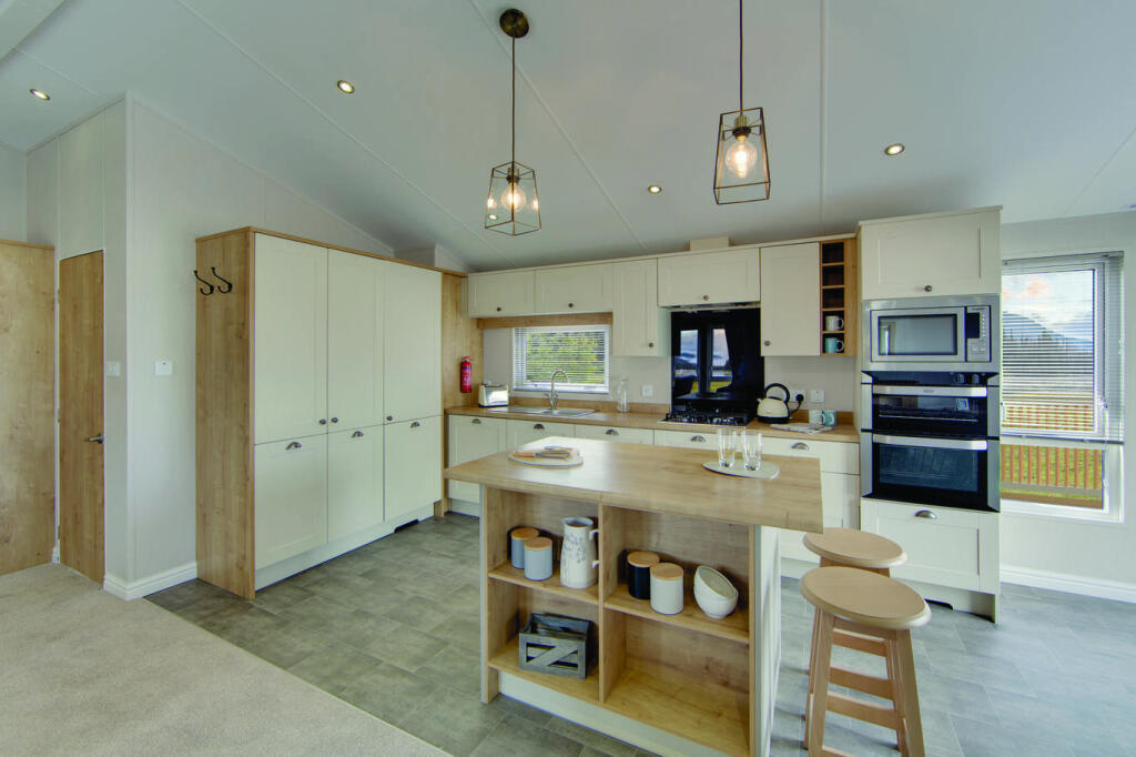 House in Newton Upon Derwent, Newton on Derwent - View 3