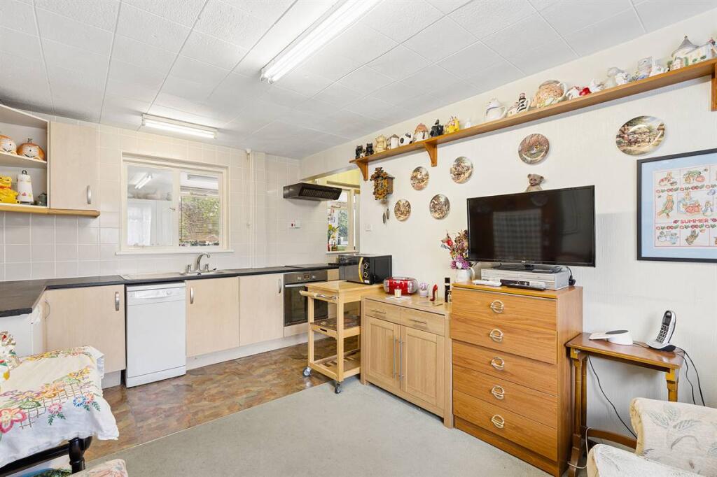 House in Herne Bay, Greenhill - View 4