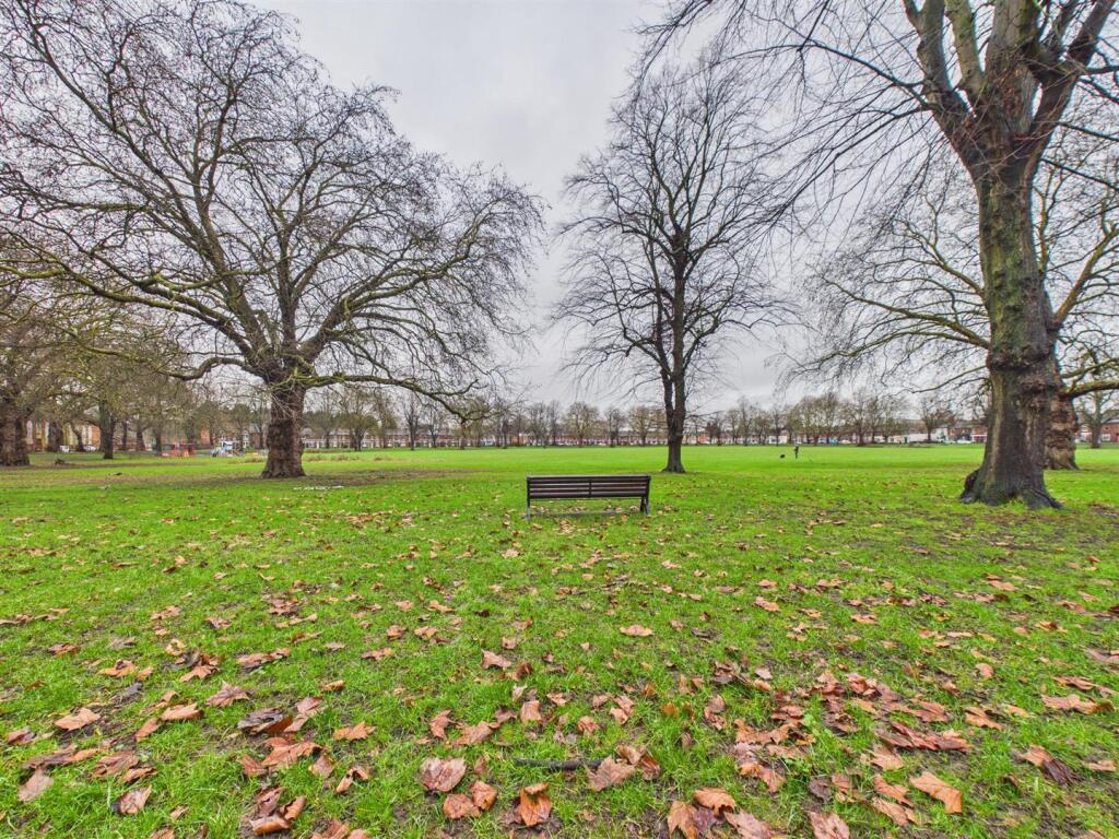 St. Pauls Road, Chester Green, Derby photo 2
