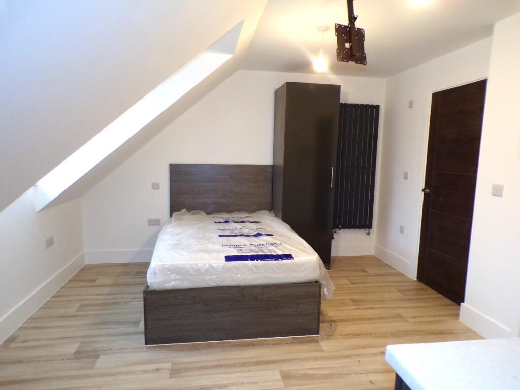 Main image of property: Charndon Close, Reading, Berkshire, RG2