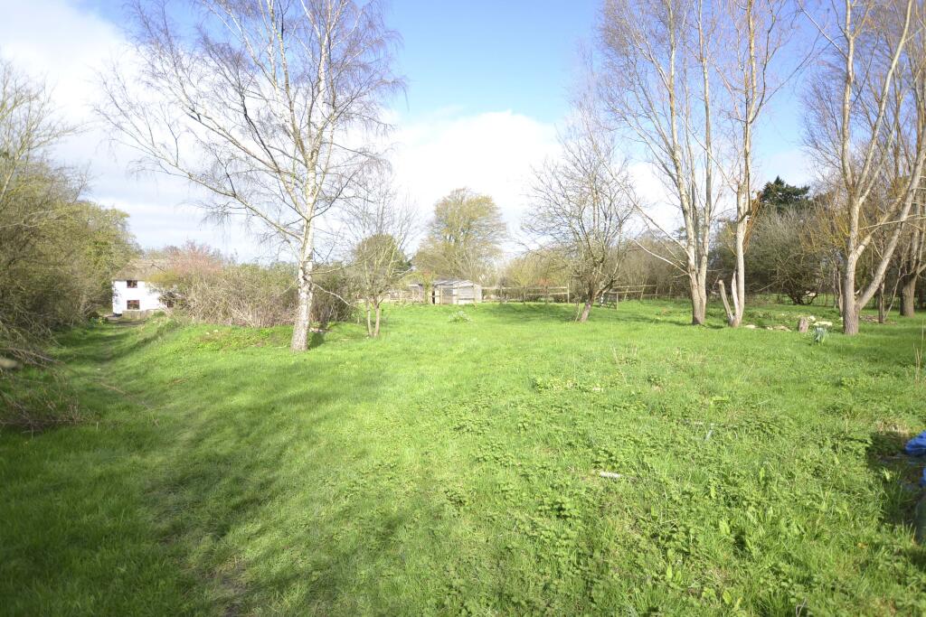 House in Taunton - View 2