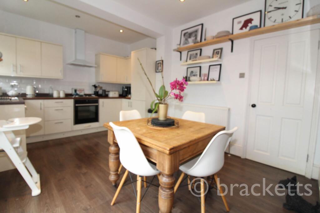 House in Tonbridge - More