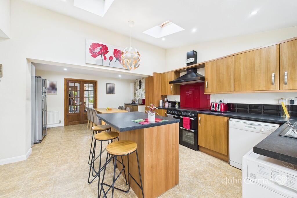 Park Road, Barton-under-Needwood photo 4