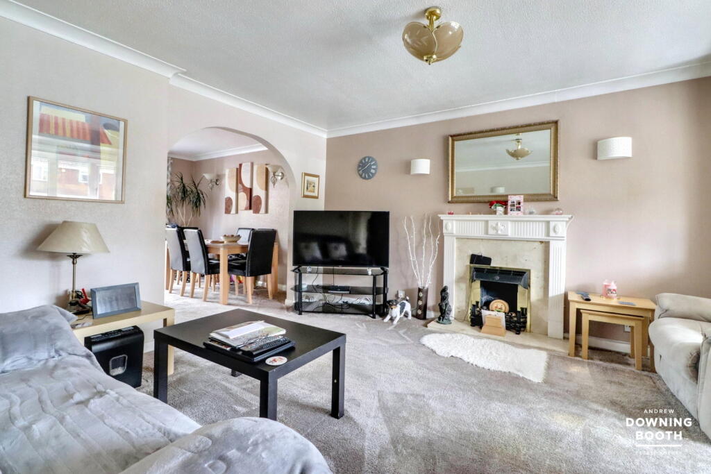 Dovebridge Close, Sutton Coldfield, B76 2UH photo 2