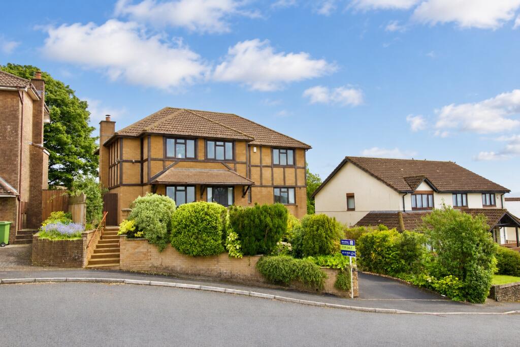 Main image of property: Foxley House, Pen Y Waun, Pentyrch, Cardiff