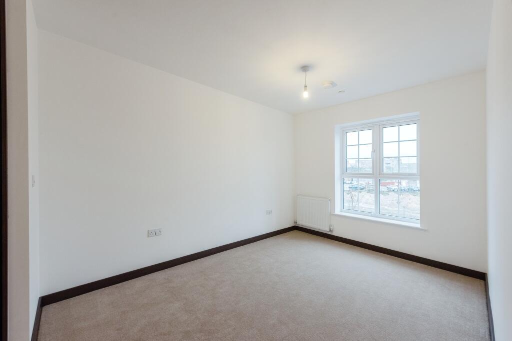 Apartment in Ipswich - View 5