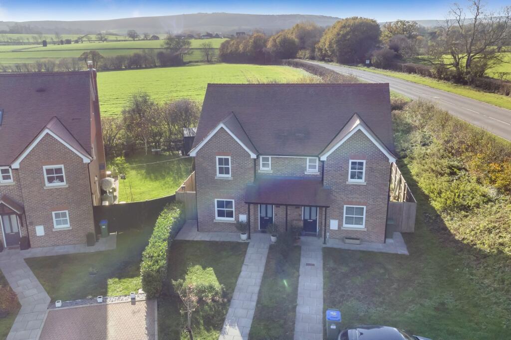 3-bed semi-detached on The Orchards, Ringmer, BN8, £326,250