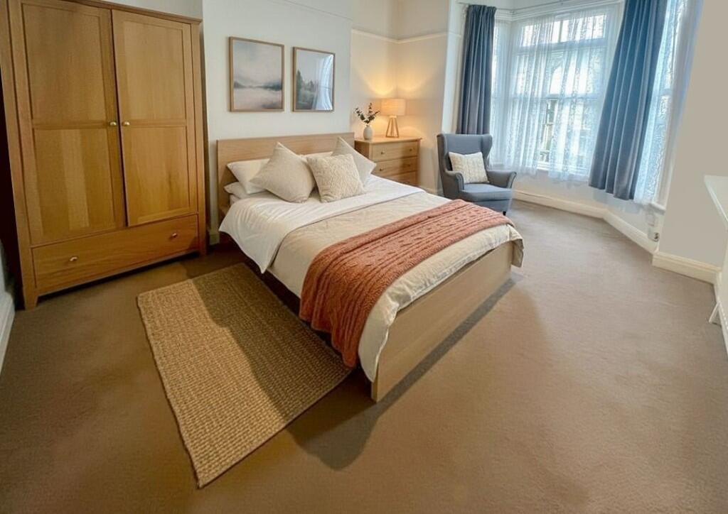 Main image of property: Devonport Road, London, W12