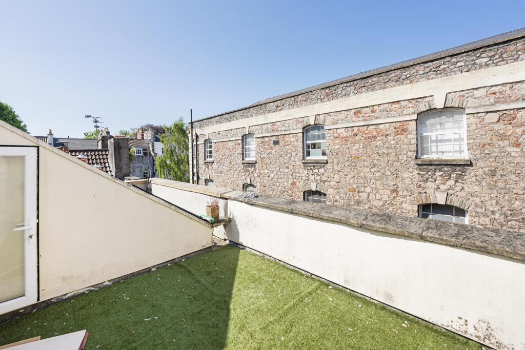 Property photo 10