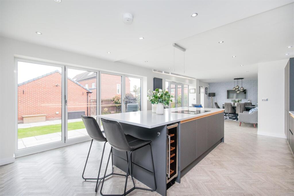Pipit Close, Wideopen, Newcastle Upon Tyne, NE13 photo 4