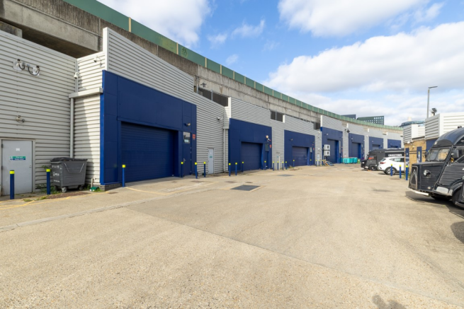 Flexible property space
