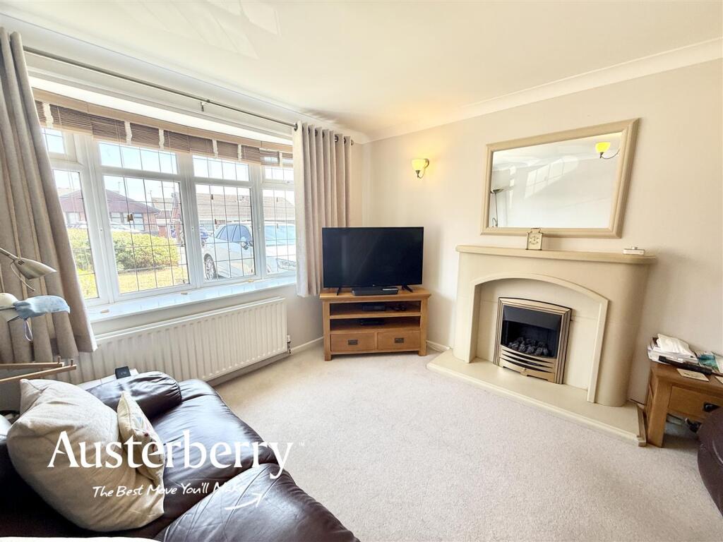House in Stoke-on-Trent - View 2