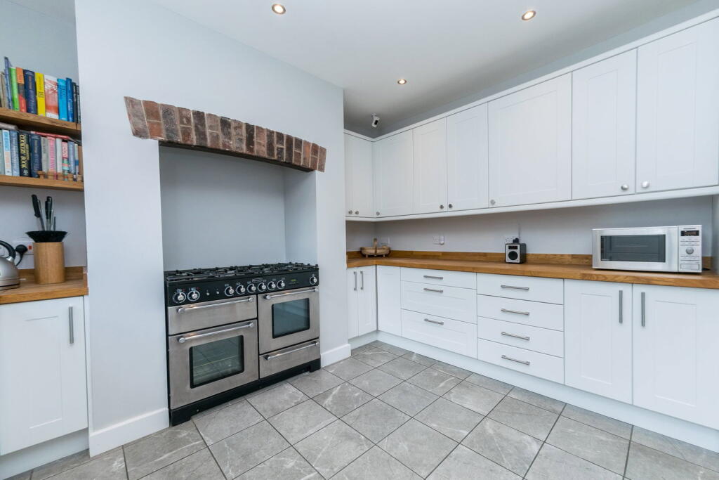 House in Huddersfield - More