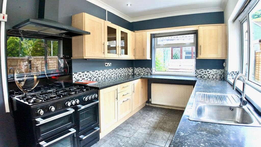 House in Six Bells, Abertillery - View 3