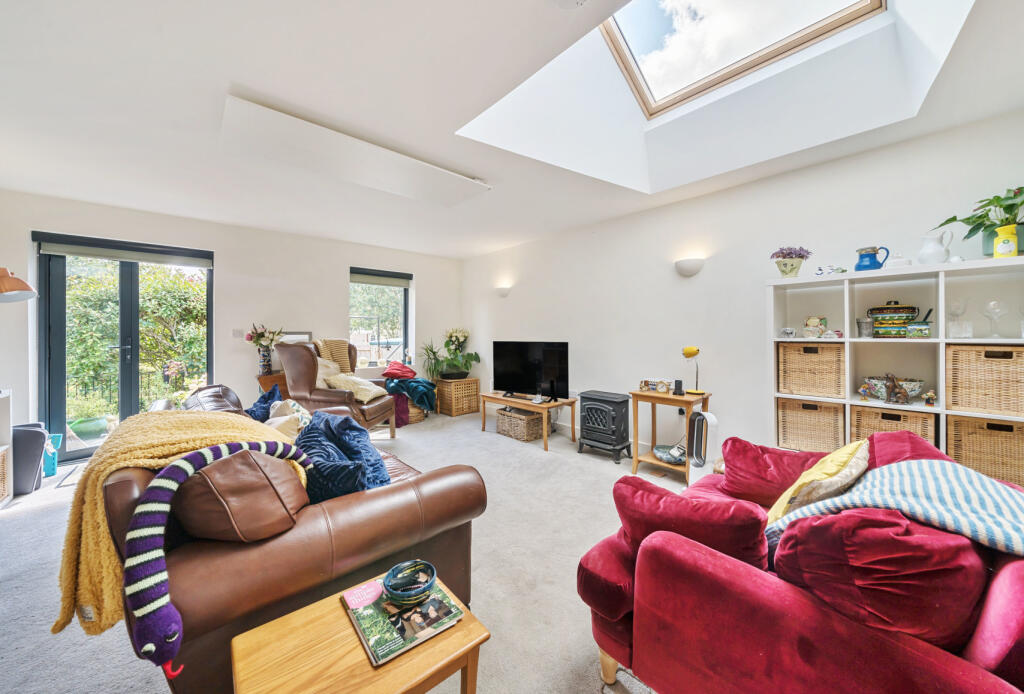 House in Timsbury, Amesbury - View 2