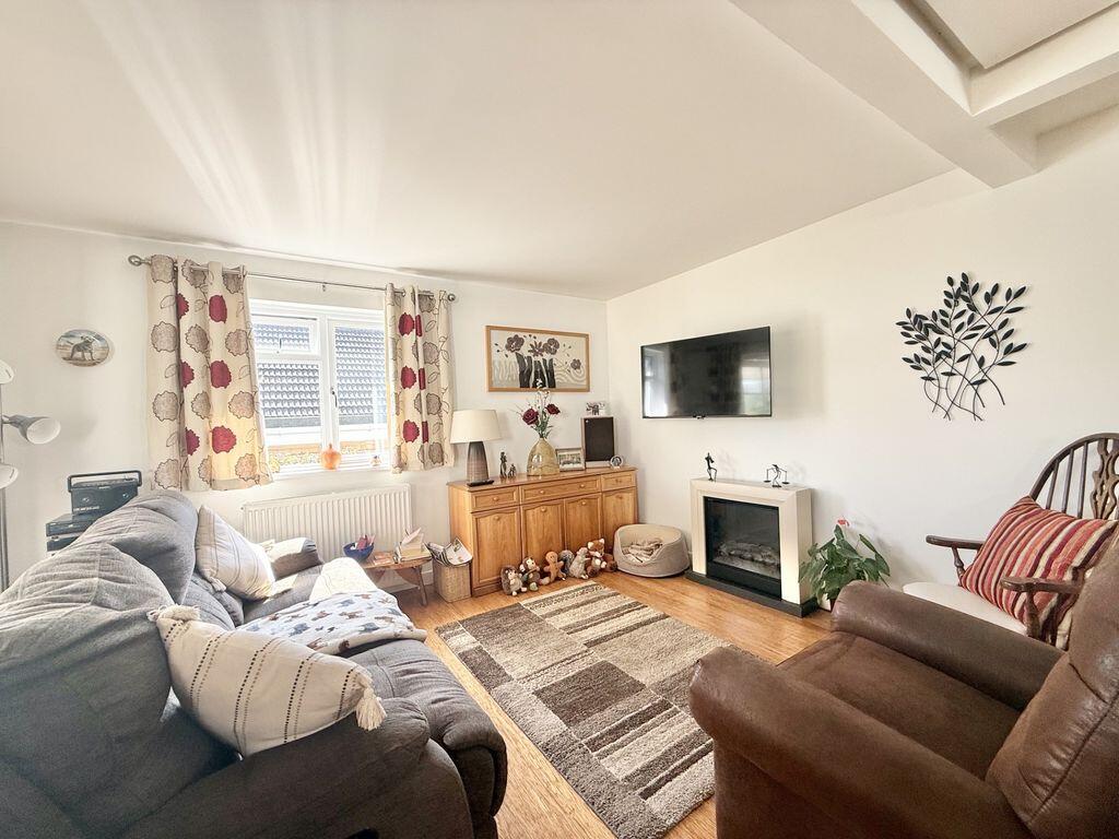 Laburnum Road, Newton Abbot photo 4
