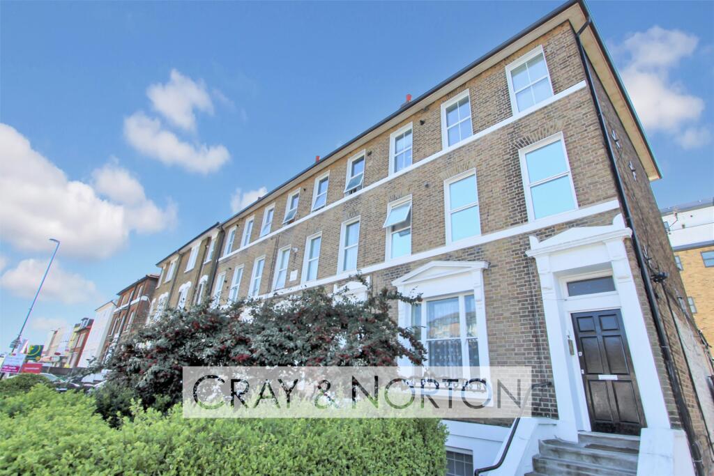 Main image of property: St James Road, Croydon, CR0