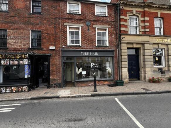 9 Market Place-4.JPG