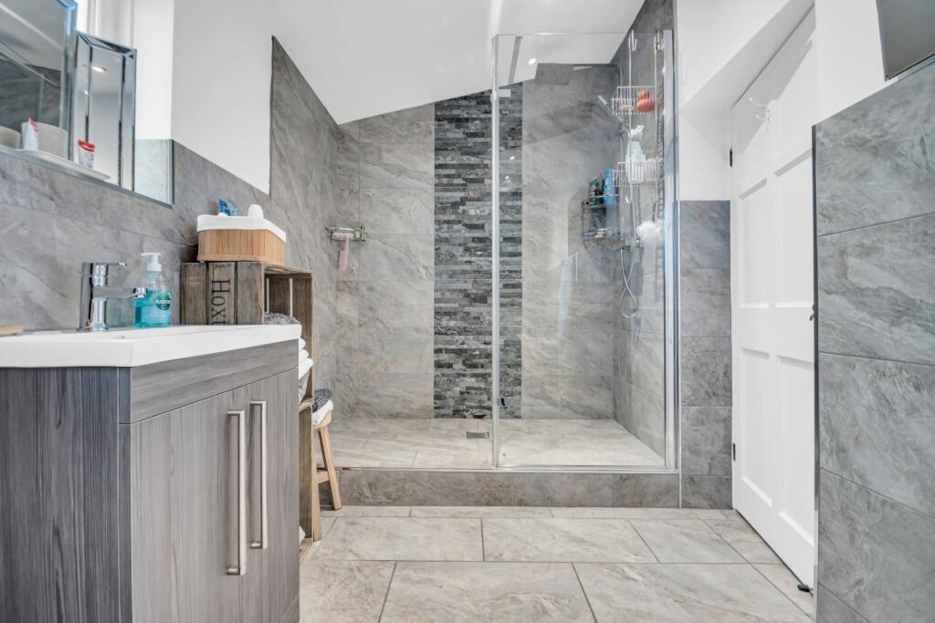 Additional image 20 of Wyke Lane, Oakenshaw, Bradford, BD12