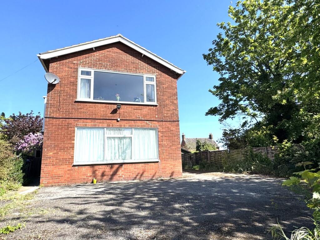 Main image of property: Horninglow Road North, Burton-on-Trent, DE13