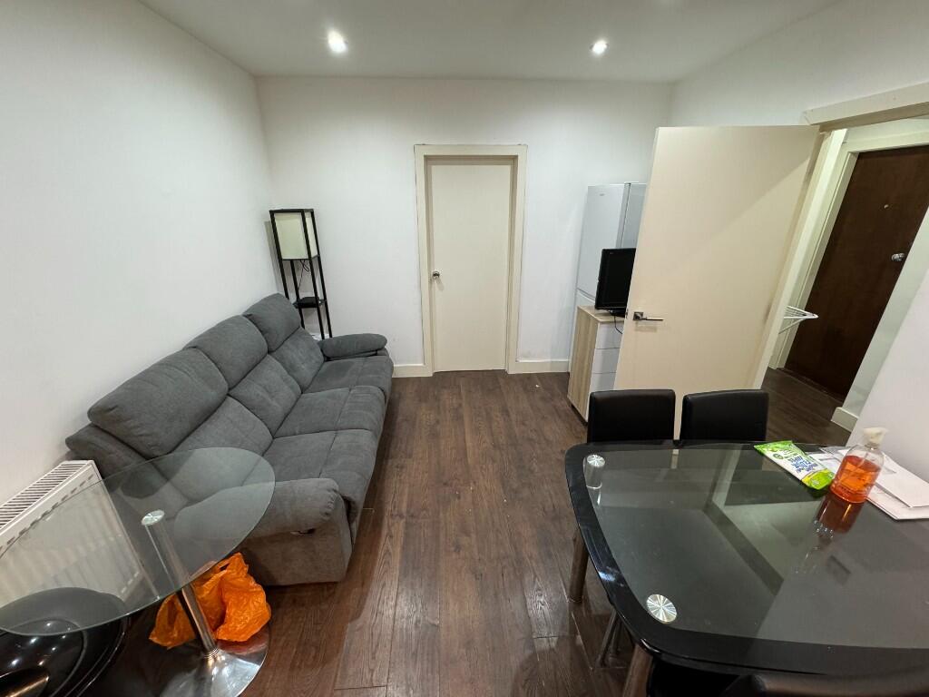 Main image of property: Clapham Road, London, SW9