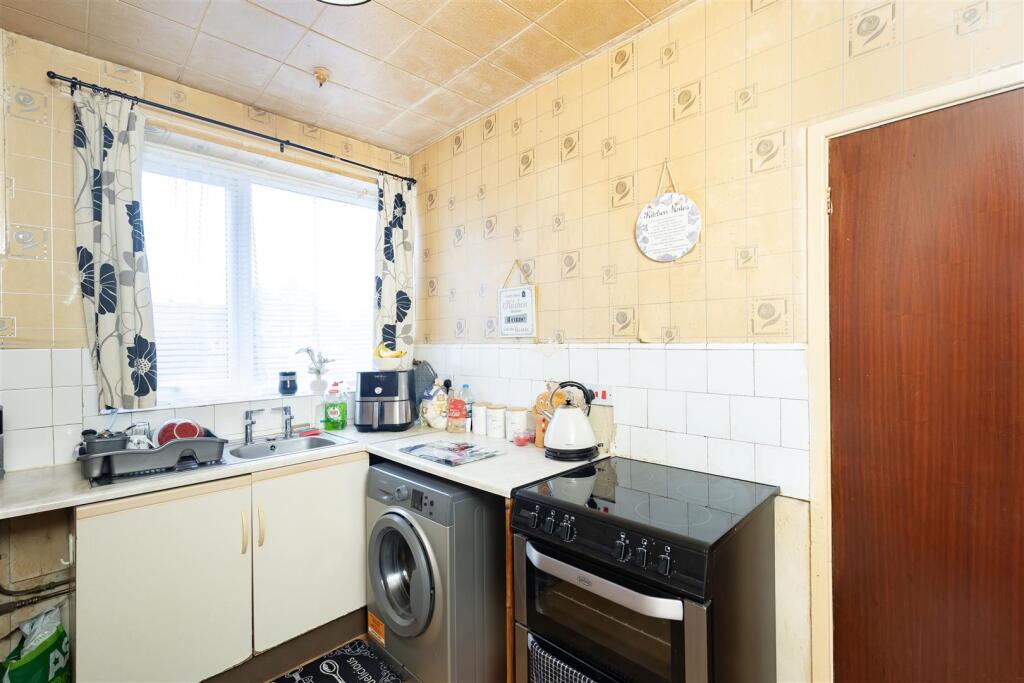 House in South Ribble, Broadfield, Moss Side - View 3
