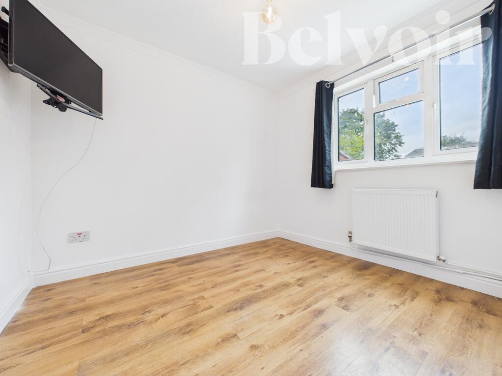 House in Reading - View 4