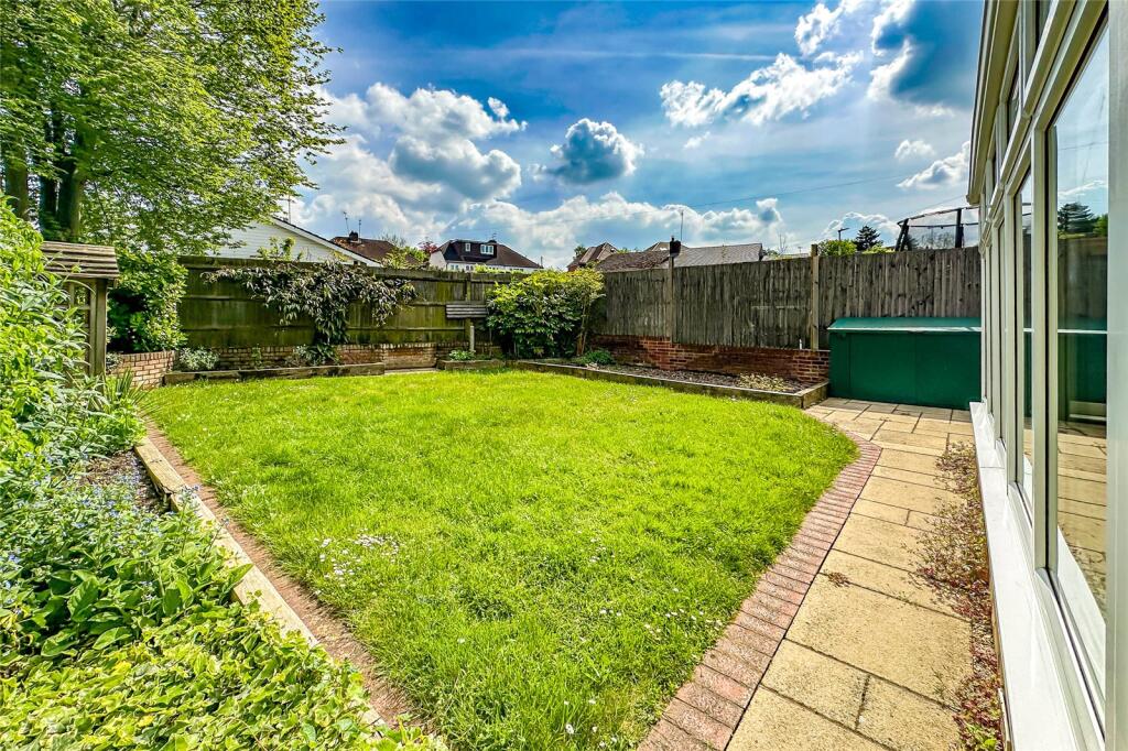 Additional image 23 of Otterton Close, Harpenden, Hertfordshire, AL5