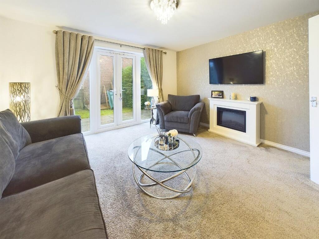 Redbrook Way, Bradford photo 2