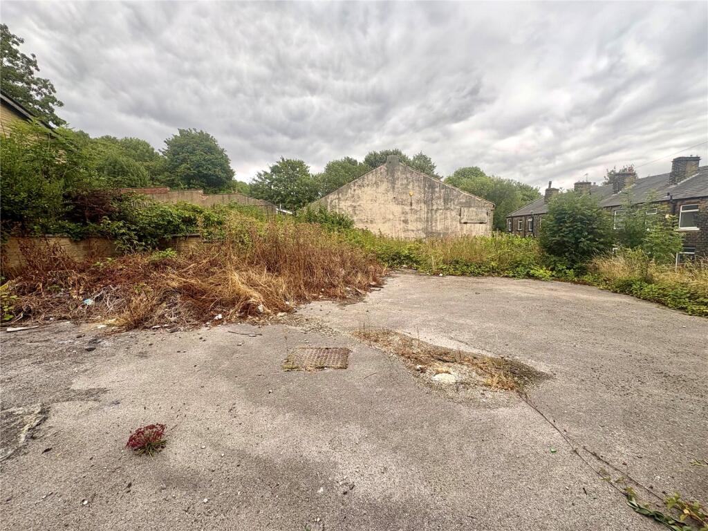 Range Lane, Halifax, West Yorkshire, HX3