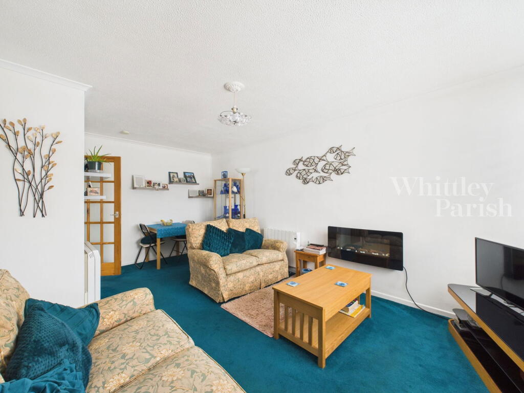 St. Michaels Road, Long Stratton, Norwich, NR15 2PJ photo 4