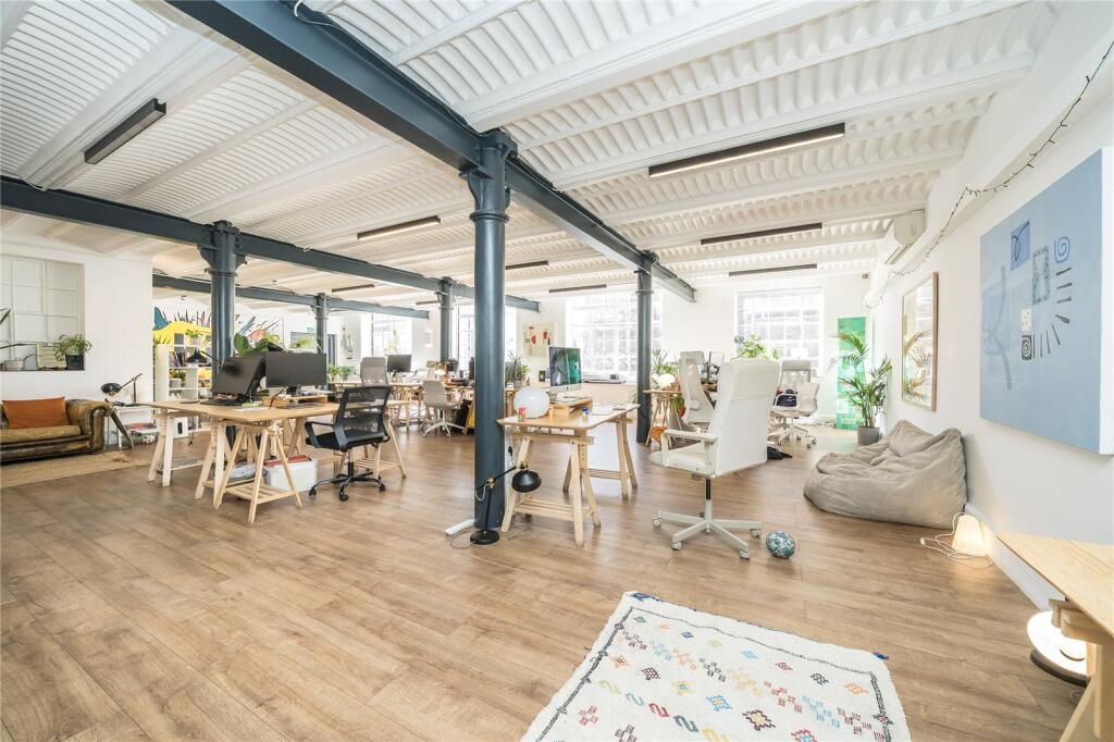 Main image of property: East Tenter Street, E1