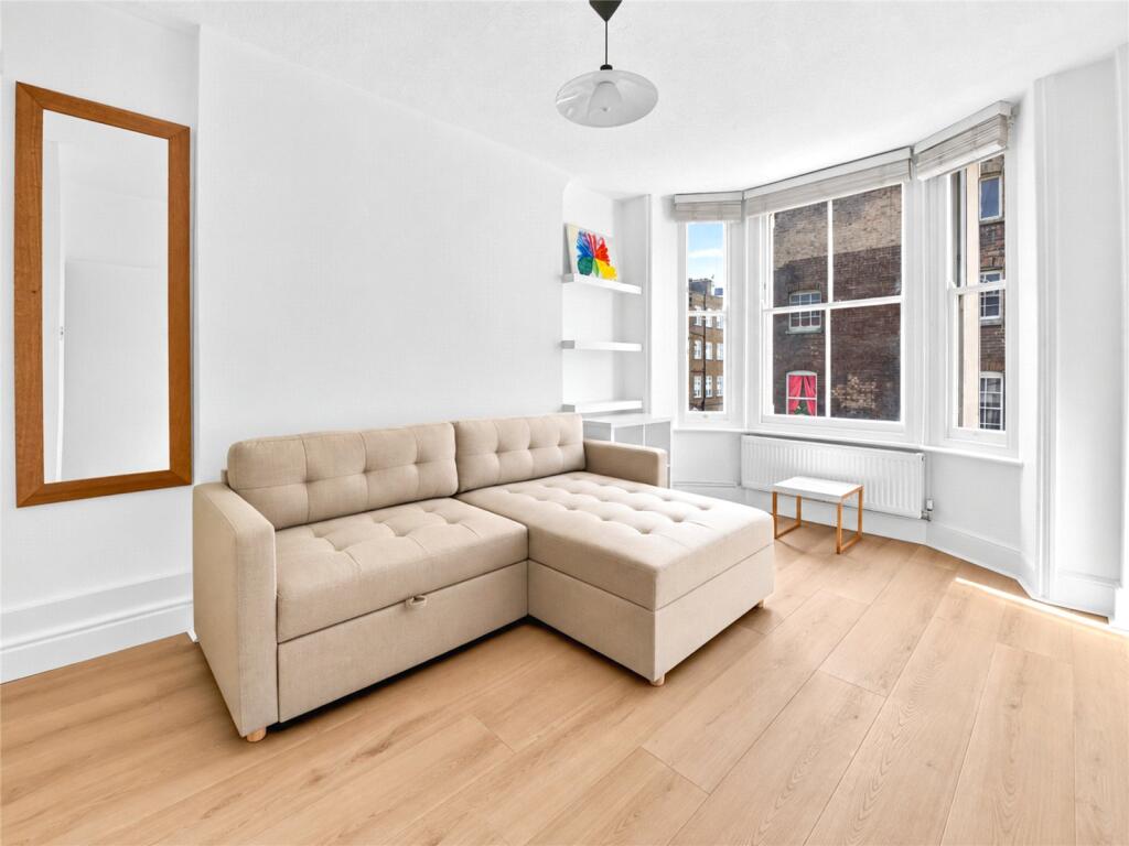 Apartment in London, Fitzrovia - View 2