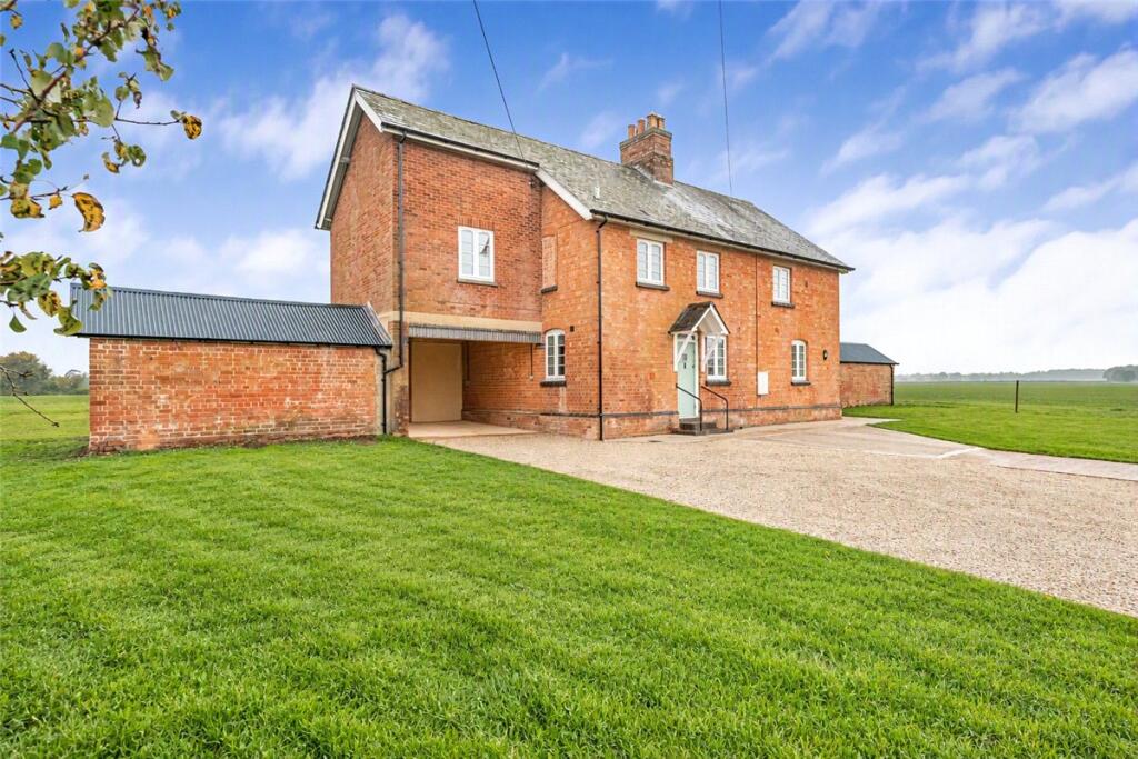 Main image of property: Ardley Road, Middleton Stoney, Bicester, Oxfordshire, OX25