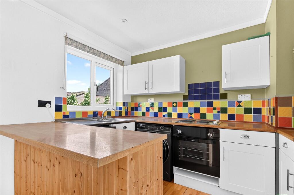 Juniper, Bracknell, Berkshire, RG12 photo 2
