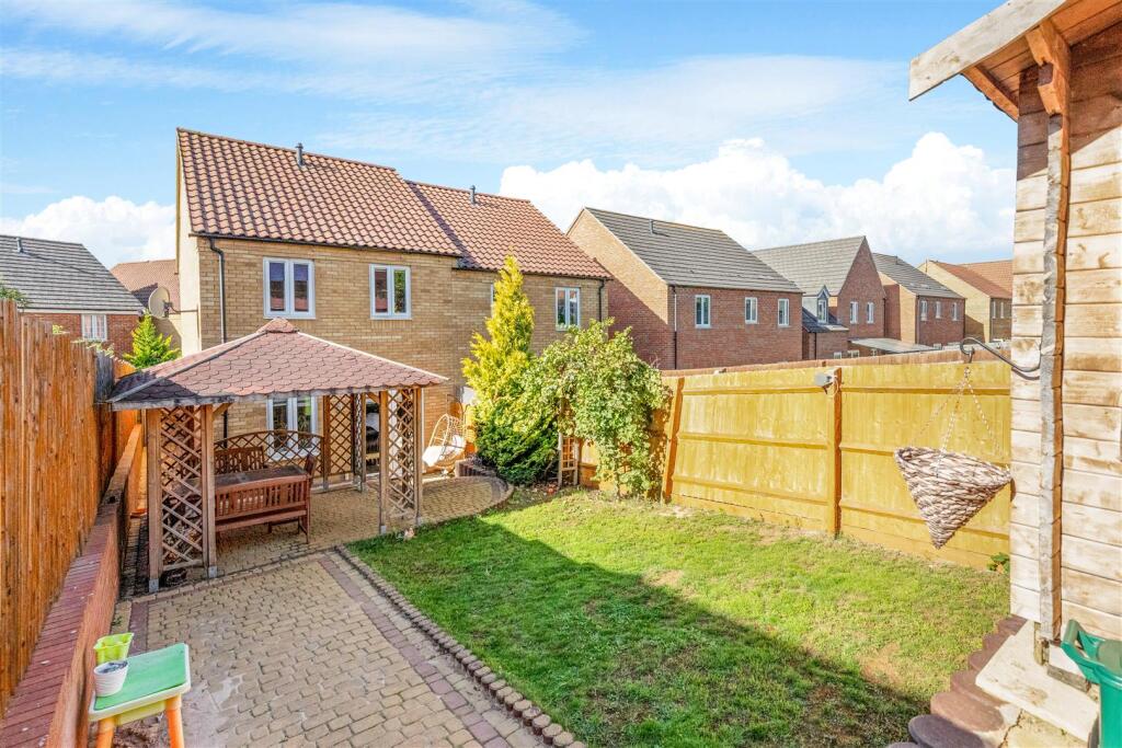 House in Northampton - More